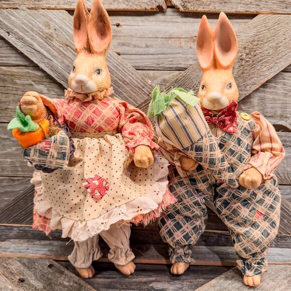 Pair of Vintage Anthropomorphic Mr and Mrs Easter Bunny-Bendable Soft Bodies - Picture 1 of 9